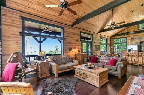 4879 Staghorn Rd, Purlear, NC 28665