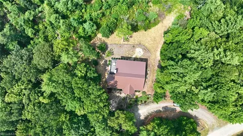 4879 Staghorn Rd, Purlear, NC 28665 photo 44