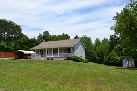 2096 Ralph Joyce Rd, Sandy Ridge, NC 27046