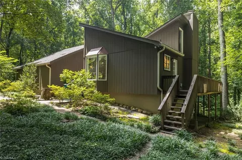 6064 Hedgerow Cir, Clemmons, NC 27012 photo 2