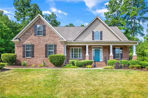 4207 Citron Ct, Summerfield, NC 27358