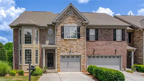 38 Tanner Woods Ln, Greensboro, NC 27410