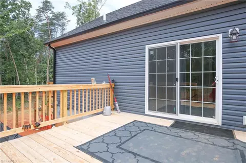 630 John Scott Rd, Pinnacle, NC 27043 photo 25