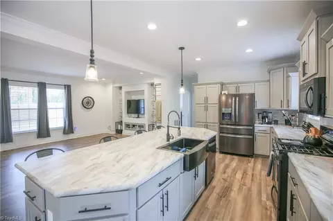 630 John Scott Rd, Pinnacle, NC 27043 photo 6