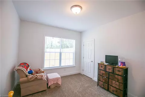 630 John Scott Rd, Pinnacle, NC 27043 photo 21