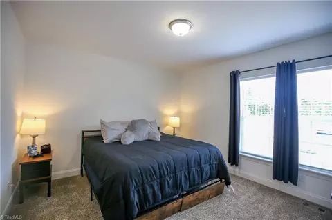 630 John Scott Rd, Pinnacle, NC 27043 photo 13