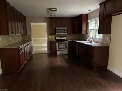 153 Butner Rd, Pinnacle, NC 27043 photo 4
