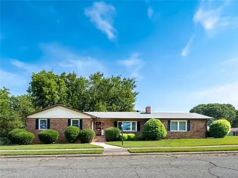 803 Massey St, Greensboro, NC 27401