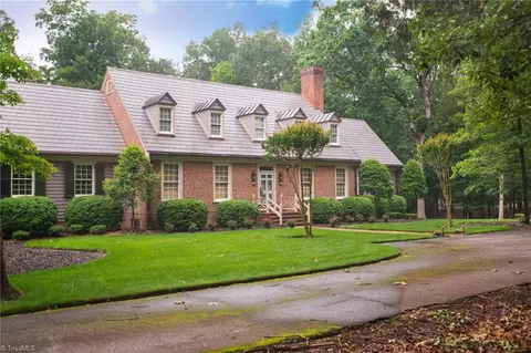 1875 Mock Rd, High Point, NC 27265 photo 4