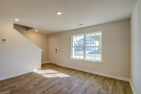 5020 Crest Ct #30, Trinity, NC 27370 photo 7