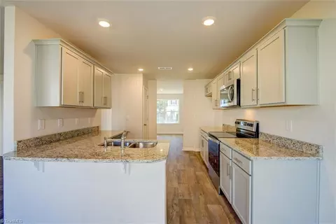 5020 Crest Ct #30, Trinity, NC 27370 photo 10