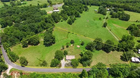 4288 Plum Tree Rd, Climax, NC 27233