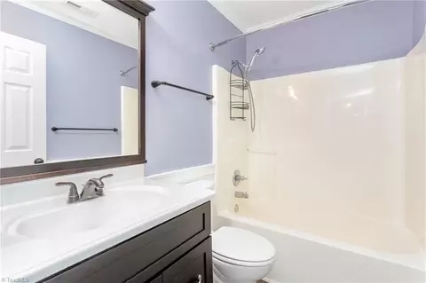 2468 Shadow Valley Rd, High Point, NC 27265 photo 16