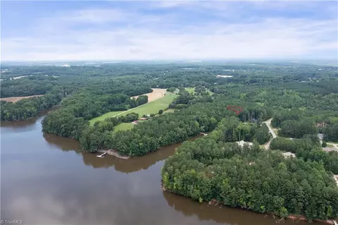 1403 Sunset Pointe Dr, Salisbury, NC 28146 photo 6