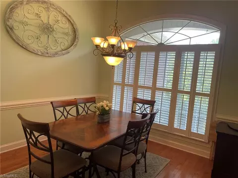 2344 Azure Ct, High Point, NC 27265 photo 8