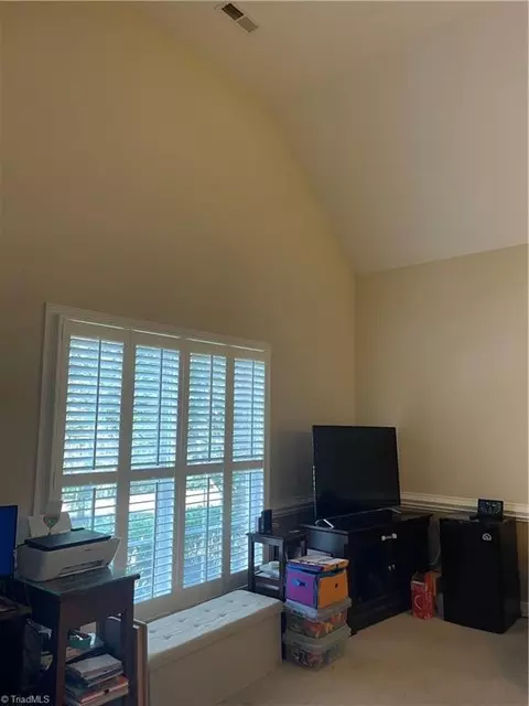 2344 Azure Ct, High Point, NC 27265 photo 23