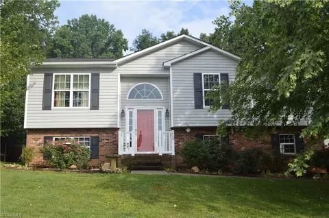 215 Page Farm Rd, Mount Airy, NC 27030