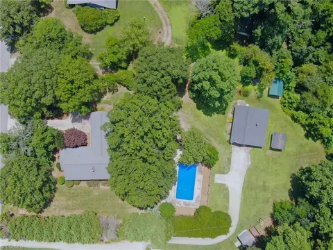 5251 Younts St, Trinity, NC 27370 photo 4