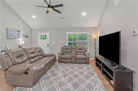 3847 Arbor Dr, Trinity, NC 27370 photo 8