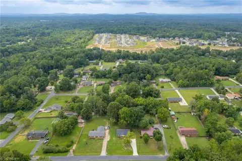 3847 Arbor Dr, Trinity, NC 27370 photo 34