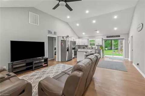 3847 Arbor Dr, Trinity, NC 27370 photo 7