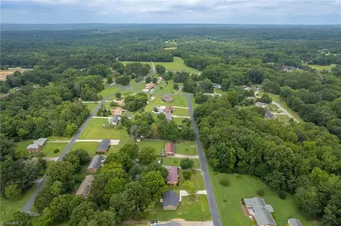 3847 Arbor Dr, Trinity, NC 27370 photo 36