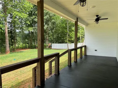 111 Arrowood Ln, Harmony, NC 28634 photo 34