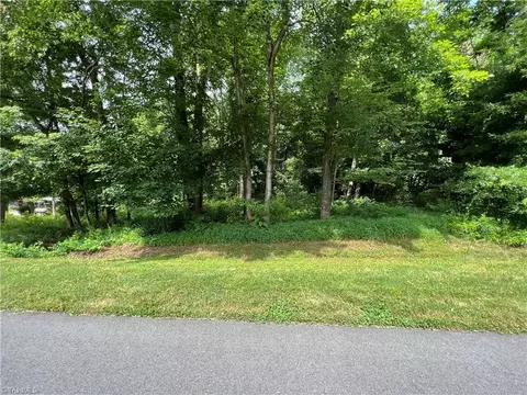 2 01 Creek Farm Rd, Tobaccoville, NC 27050