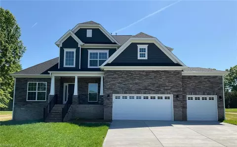 1615 Lazy Fox Ln #50, Kernersville, NC 27284