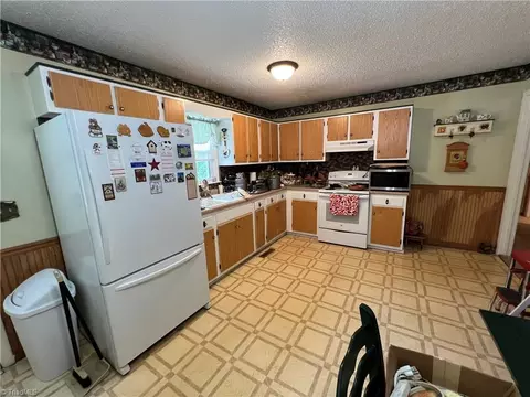 237 Kingstree Rd, King, NC 27021 photo 32