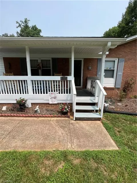 237 Kingstree Rd, King, NC 27021 photo 10