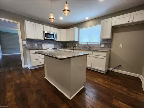 3902 Red Fox Rd, Trinity, NC 27370 photo 5