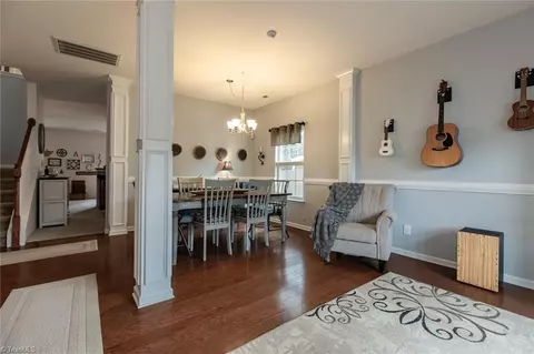 6735 Maize Dr, High Point, NC 27265 photo 4