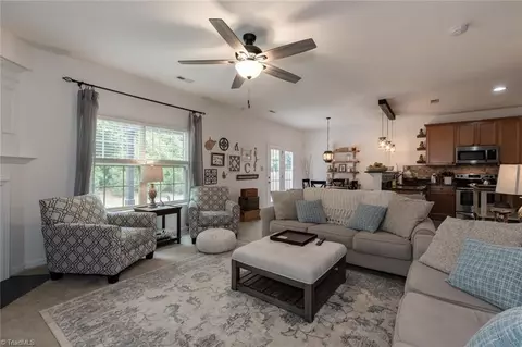 6735 Maize Dr, High Point, NC 27265 photo 21