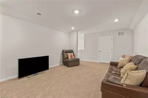 4492 Sapphire Ct, Clemmons, NC 27012 photo 35