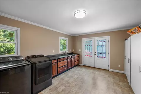 8304 Tralee Rd, Clemmons, NC 27012 photo 17