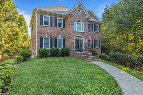 8304 Tralee Rd, Clemmons, NC 27012 photo 2