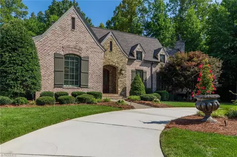4112 Tansley Ct, Greensboro, NC 27407