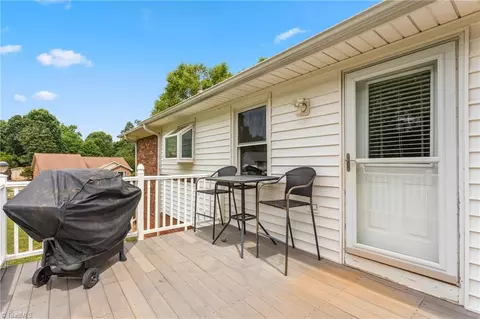 2600 Northfork Ter, High Point, NC 27265 photo 35