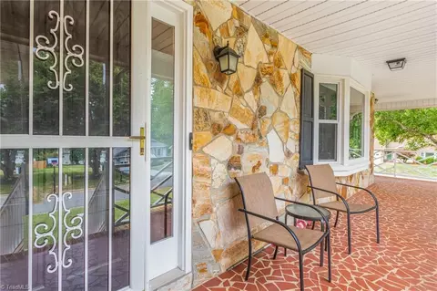 2600 Northfork Ter, High Point, NC 27265 photo 6