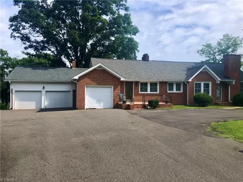 129 Balto Lane, Mount Airy, NC 27030