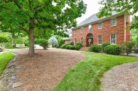 4805 Iredell Rd, Greensboro, NC 27407