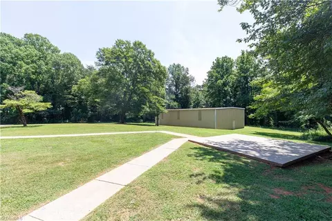 660 Wilmoth Rd, Dobson, NC 27017 photo 41