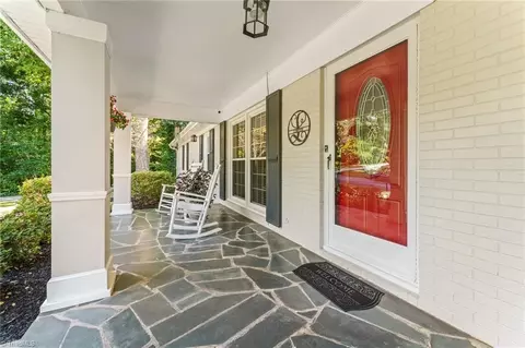 1053 Cantering Rd, High Point, NC 27262 photo 4