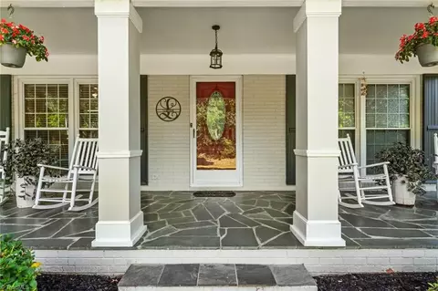 1053 Cantering Rd, High Point, NC 27262