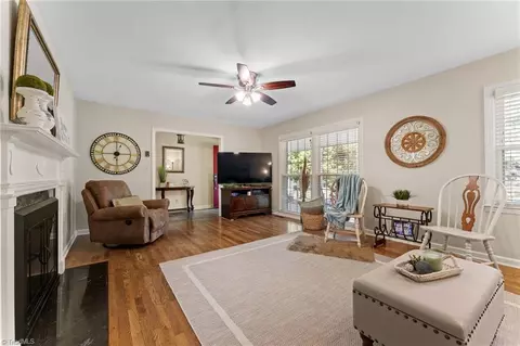 1053 Cantering Rd, High Point, NC 27262 photo 18