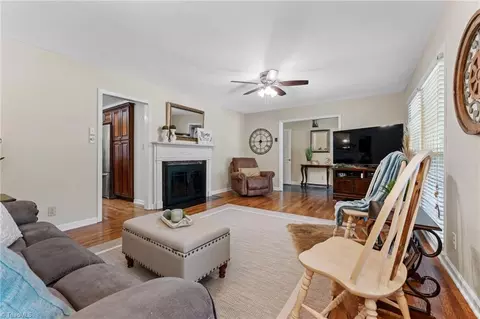 1053 Cantering Rd, High Point, NC 27262 photo 19