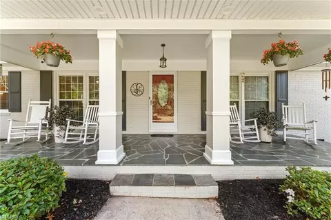 1053 Cantering Rd, High Point, NC 27262 photo 2