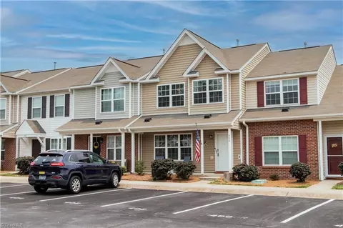 402 Mourning Dove Ter, Greensboro, NC 27409