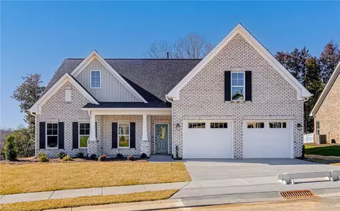 511 Petree Knoll Ct, Winston Salem, NC 27106